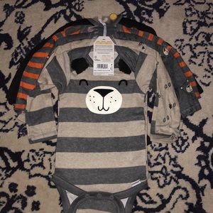 NWT 5-pack Woodsy Onesies